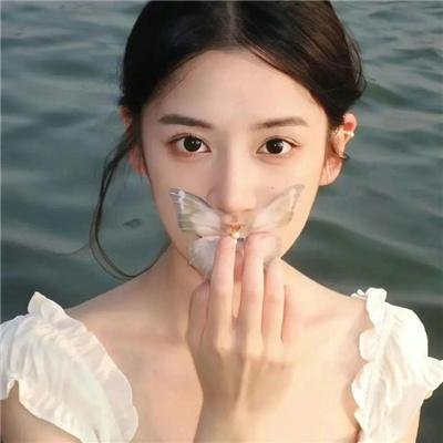 帅哥娇娃